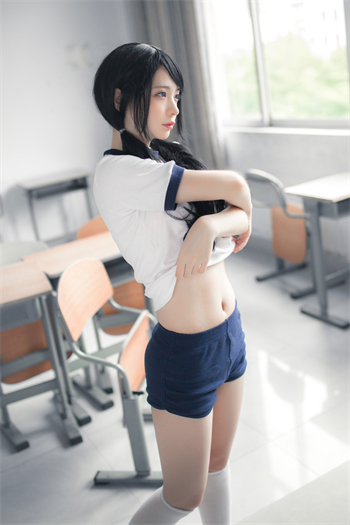 蜜桃视频免费播放版