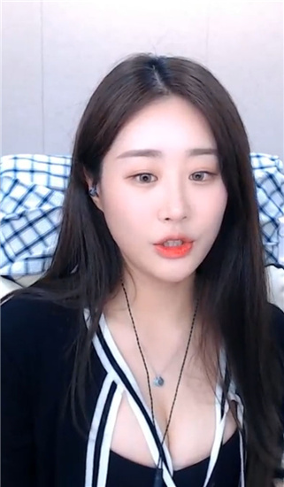 瑟瑟视频在线观看版