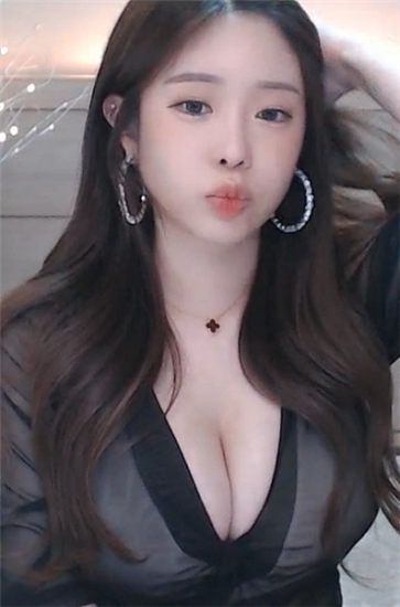 蜜桃视频无限次数版
