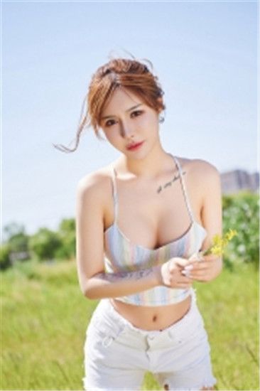 草莓丝瓜香蕉向日葵榴莲18岁无限破解版