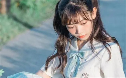 香蕉榴莲秋葵茄子草莓在线观看版