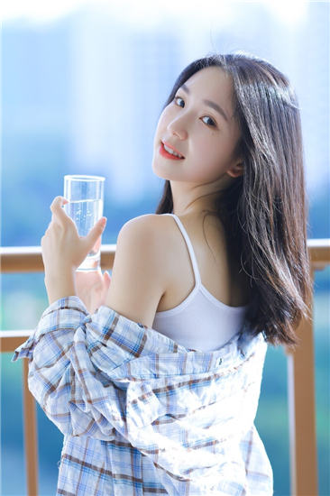 向日葵丝瓜草莓秋葵绿巨人幸福宝免费观看版