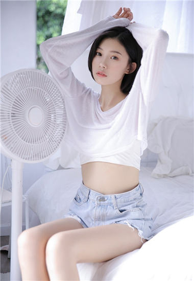 草莓香蕉苹果绿巨人榴莲大全在线观看版