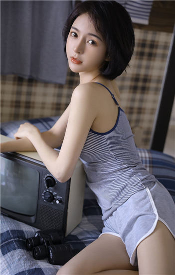 草莓丝瓜秋葵向日葵18岁在线观看版