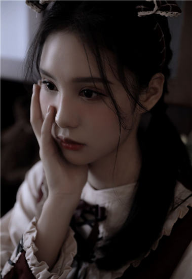 苹果香蕉绿巨人菠萝丝瓜破解版