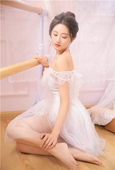 秋葵女人美容院高清版